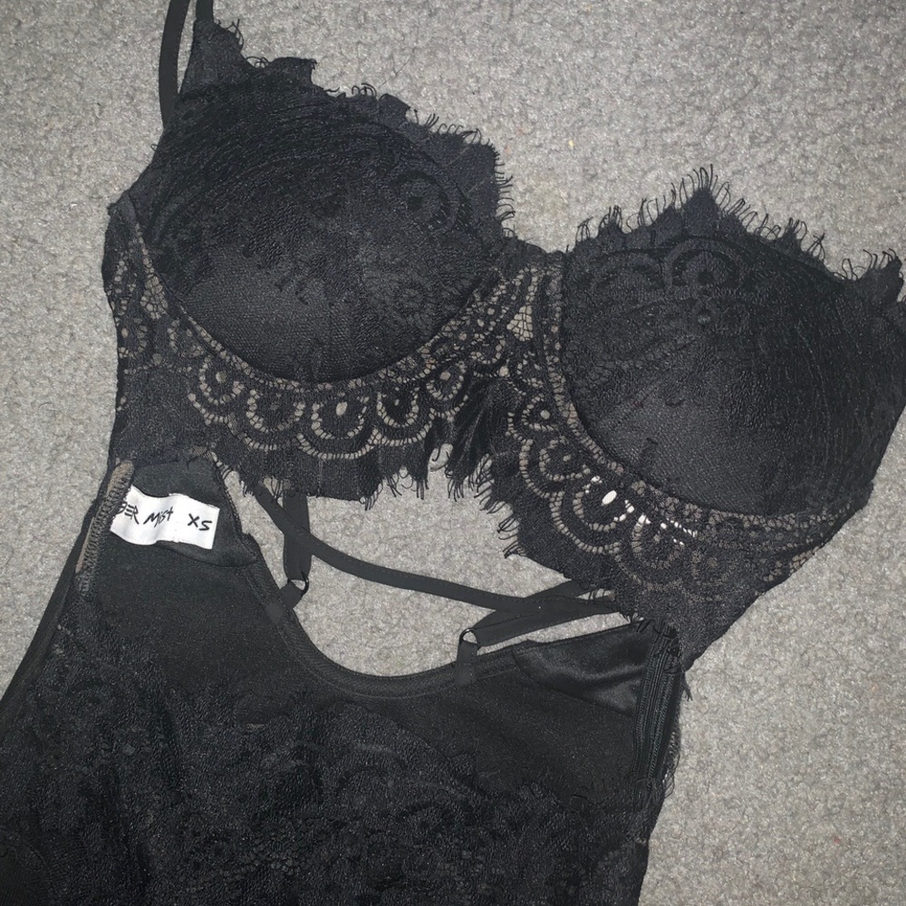 Cut out back dress